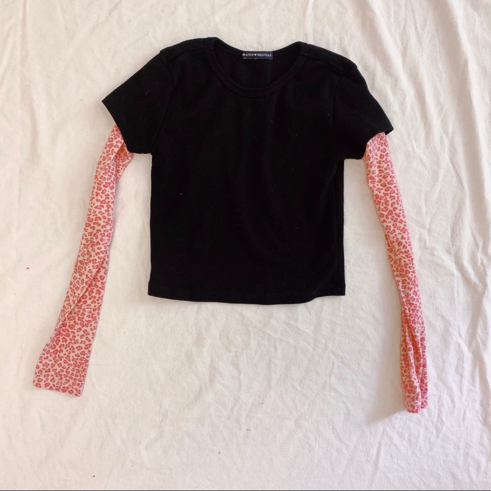 Brandy Melville Tee w/ Leopard Sleeves RARE